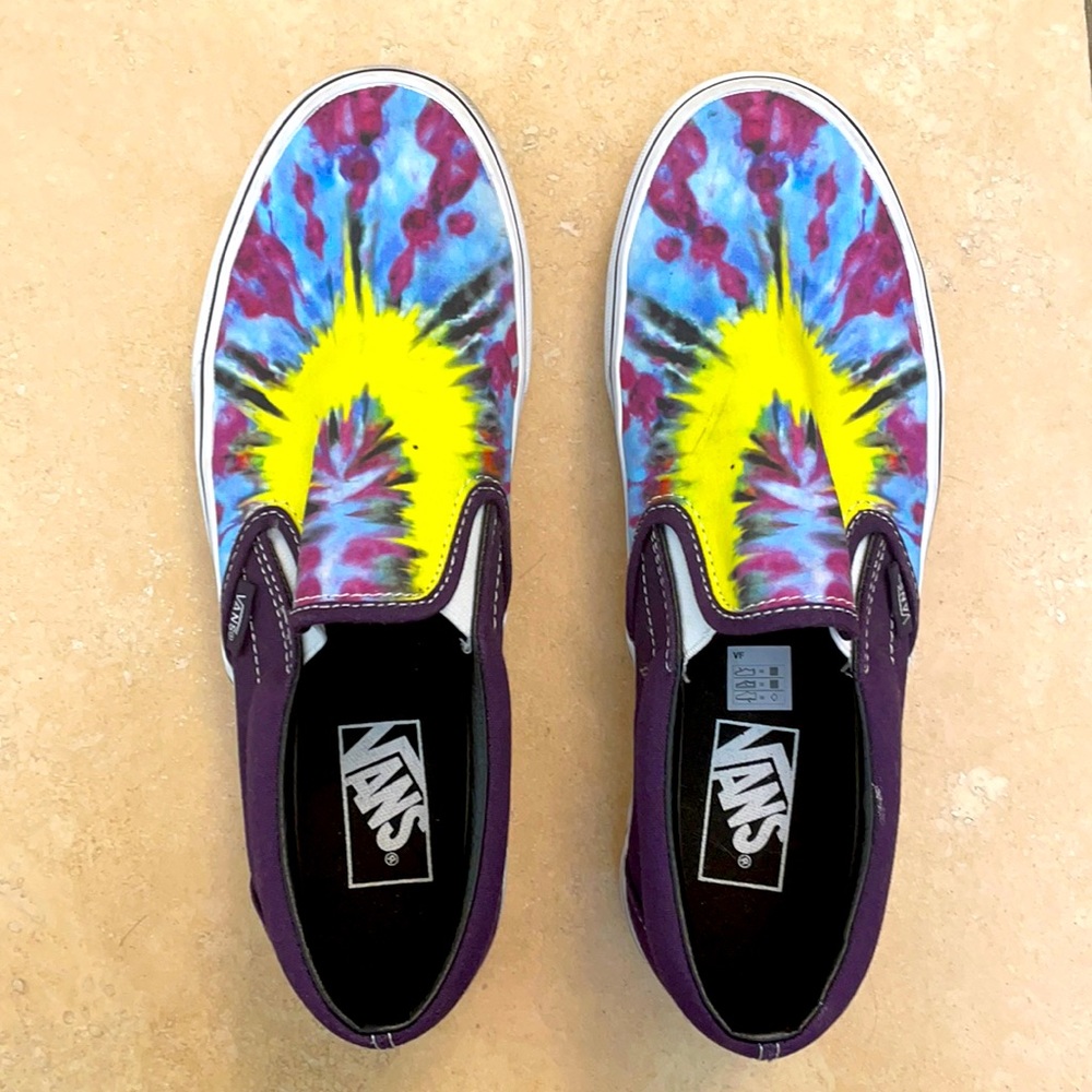 Vans size 7.5 men’s 9 women’s